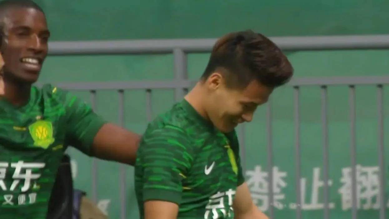 关于泽尼特全队奋发拼搏反超对手获胜的信息 关于泽尼特全队奋发拼搏反超对手获胜的信息