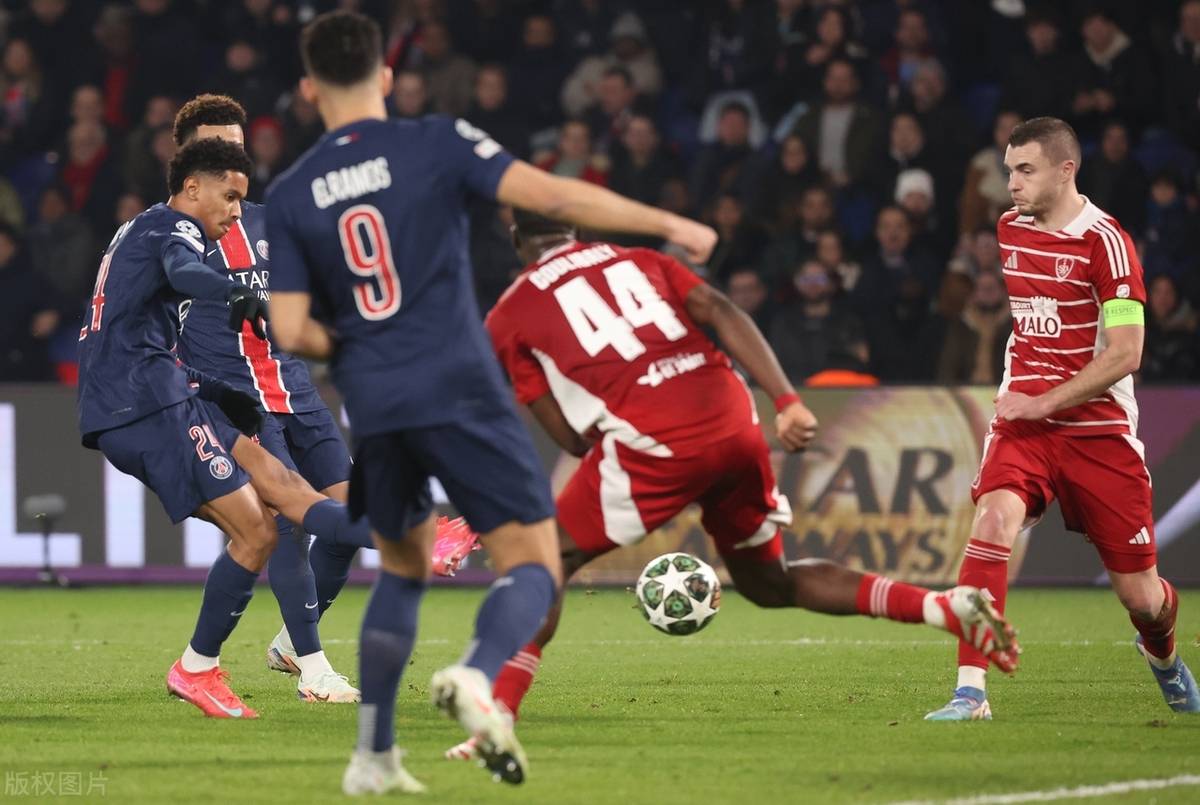 关于巴黎圣日耳曼将在周末比赛中迎战重点,备战全力以赴的信息 关于巴黎圣日耳曼将在周末比赛中迎战重点,备战全力以赴的信息