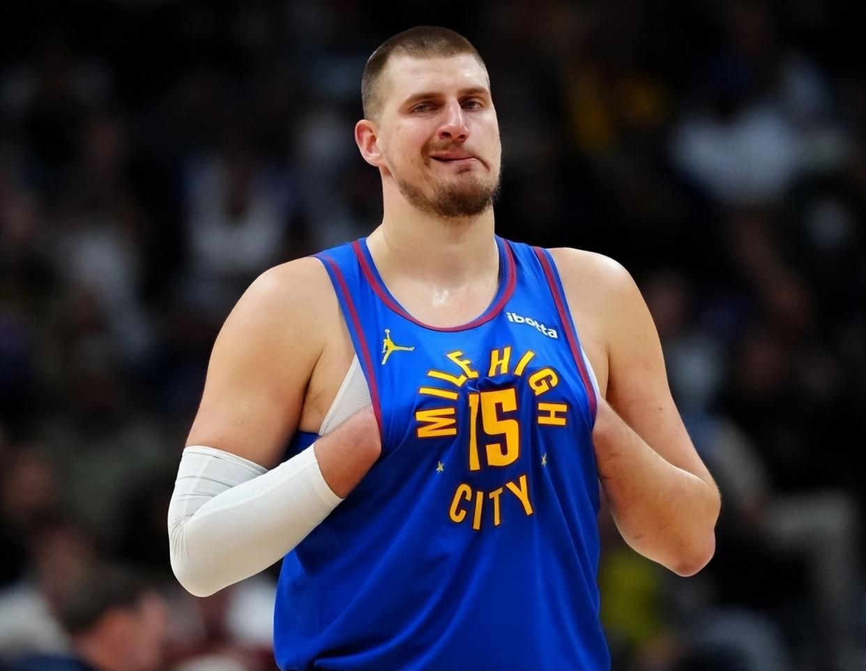 包含德路台斯的助攻帮助球队取得胜利,在比赛中发挥至关重要的词条 包含德路台斯的助攻帮助球队取得胜利,在比赛中发挥至关重要的词条