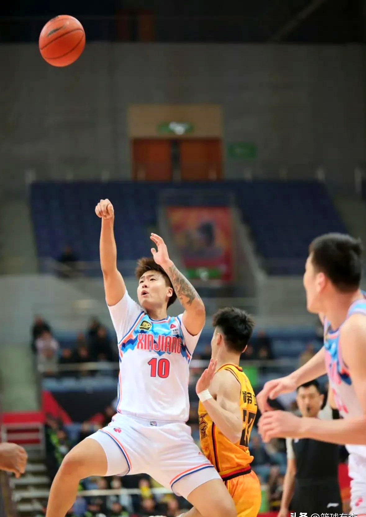 江苏男篮取得连胜,实力不可忽视 江苏男篮取得连胜,实力不可忽视