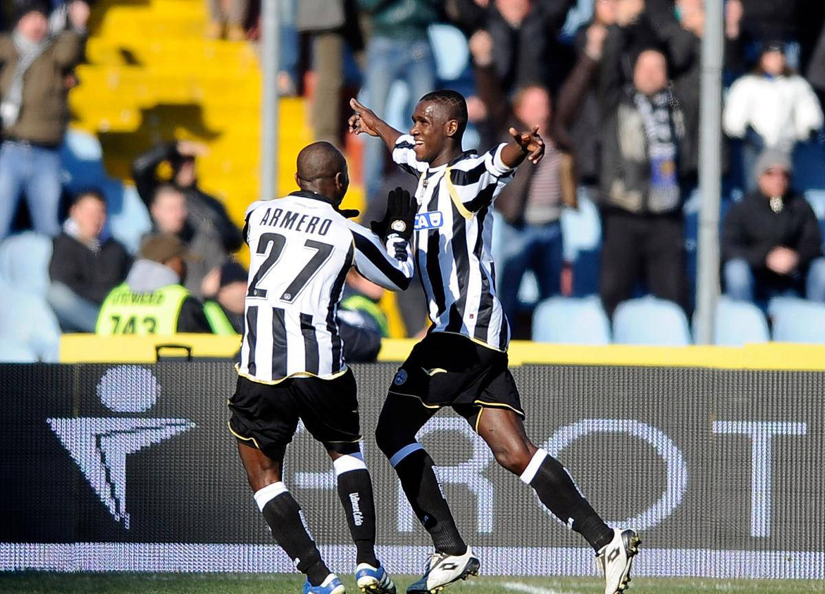 AC米兰迎战低迷期,压力山大 AC米兰迎战低迷期,压力山大