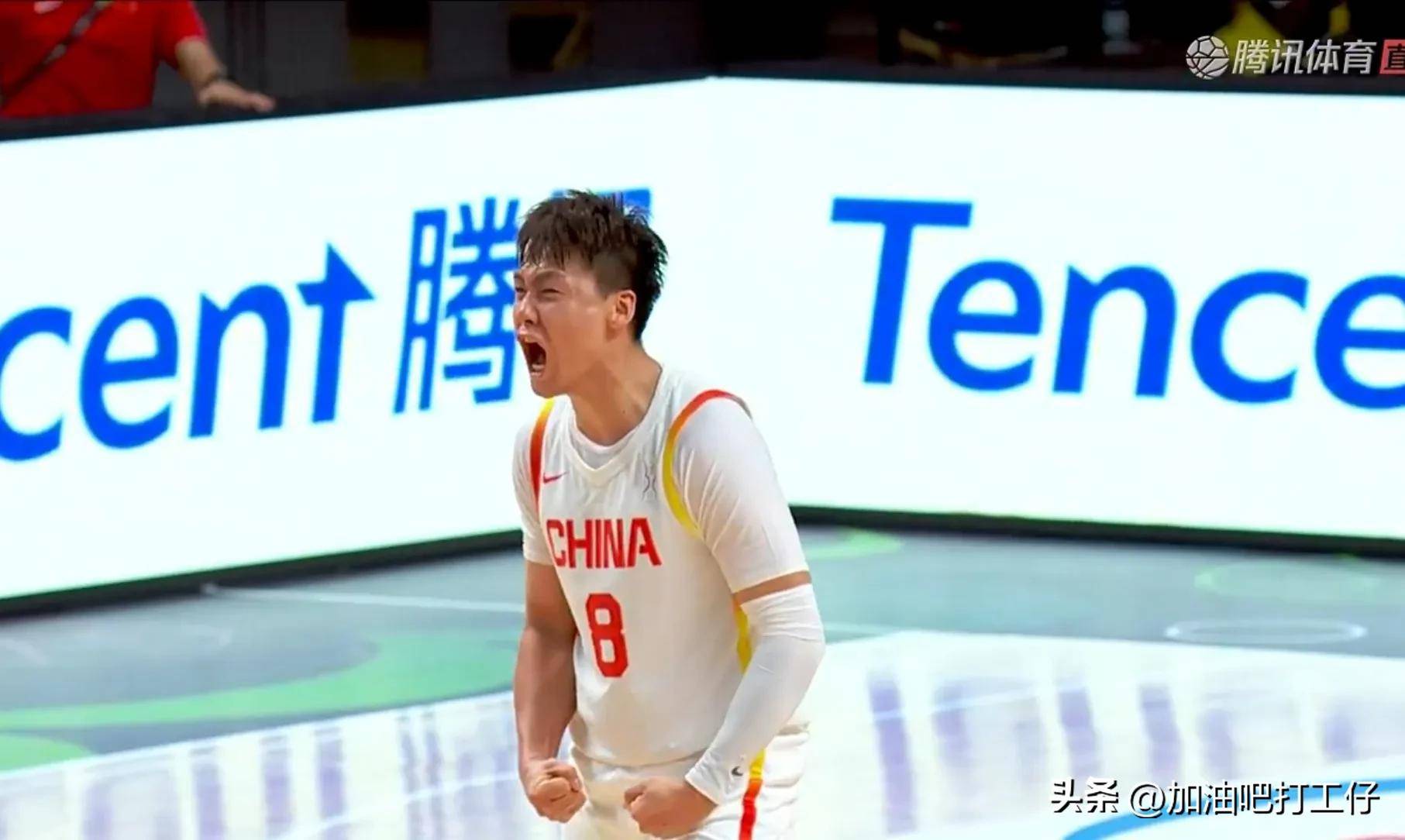 亚洲杯再次引爆热情,球员拼搏奋斗 亚洲杯再次引爆热情,球员拼搏奋斗