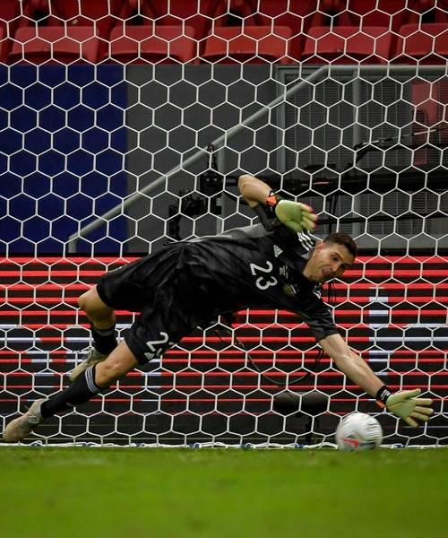 包含新秀球员表现神勇,力挽狂澜帮助球队胜出的词条 包含新秀球员表现神勇,力挽狂澜帮助球队胜出的词条