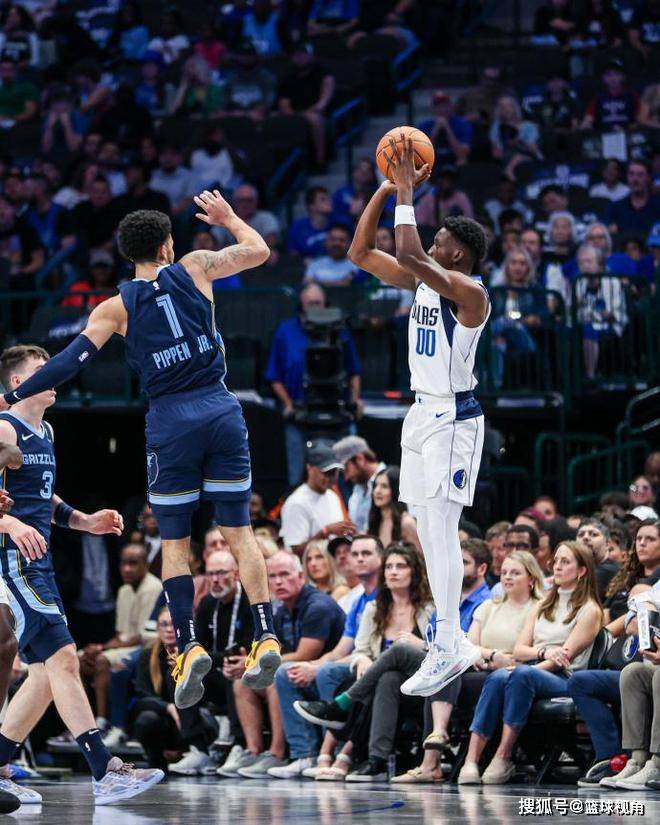 广东队力克独行侠，莫兰特扛起全队的简单介绍